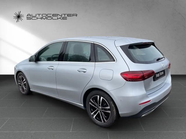 Mercedes-Benz B 180 Progressive