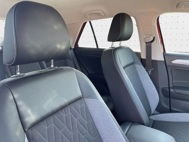 Volkswagen T-Roc 1.5 TSI DSG Life