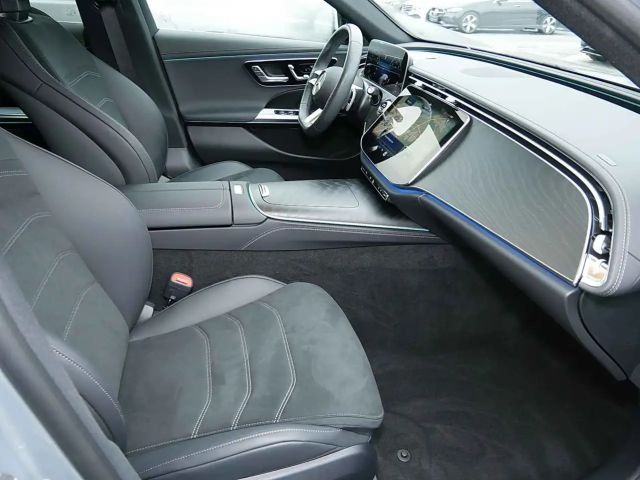 Mercedes-Benz E 450 4MATIC AMG Line Sedan