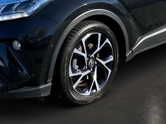 Toyota C-HR Hybride Team D