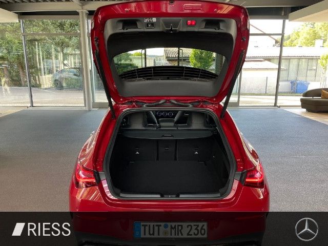 Mercedes-Benz CLA 200 AMG Line Shooting Brake