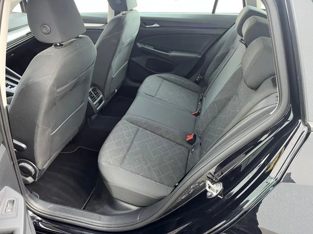 Volkswagen Golf DSG Golf VIII Life Variant