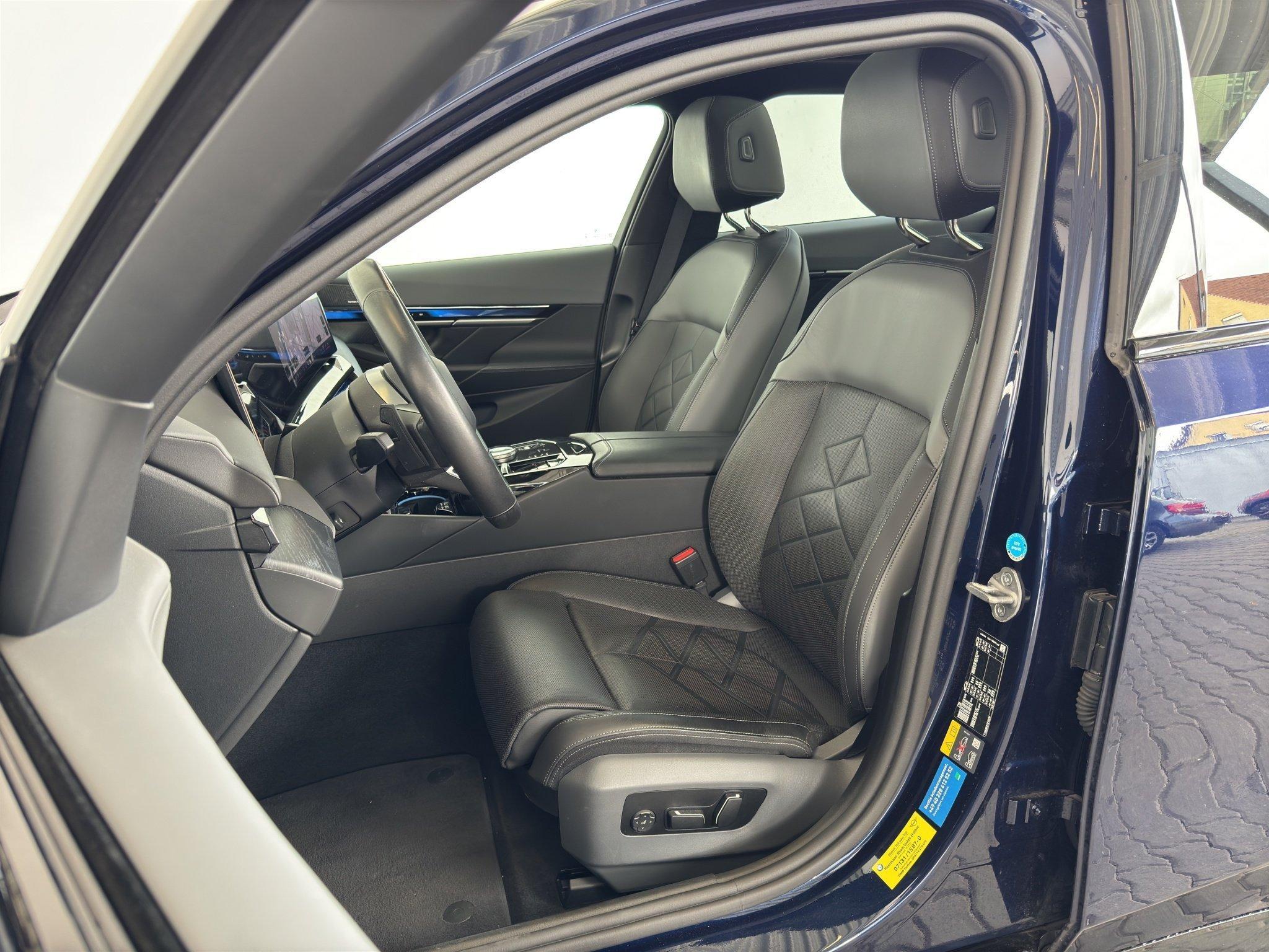 BMW i5 Sedan eDrive40