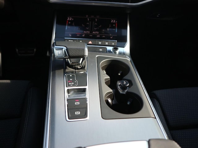 Audi S6 Avant Quattro