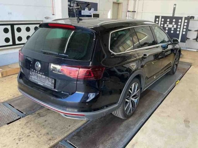Volkswagen Passat 2.0 TDI AllTrack DSG Variant