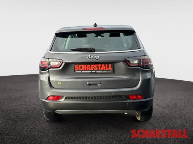 Jeep Compass Altitude Hybrid