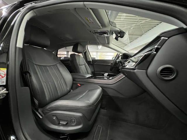 Audi A8 50 TDI Lang Quattro