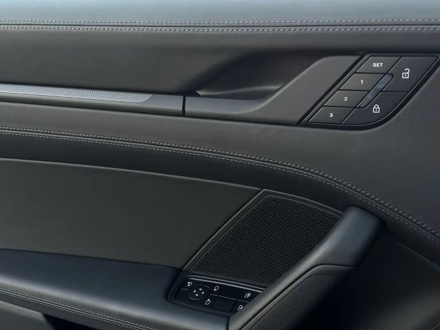 Porsche 992 Carrera Coupé Turbo