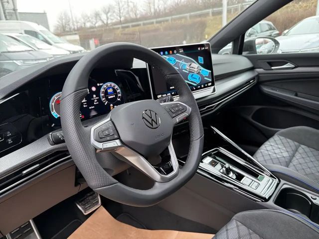 Volkswagen Golf DSG Sport