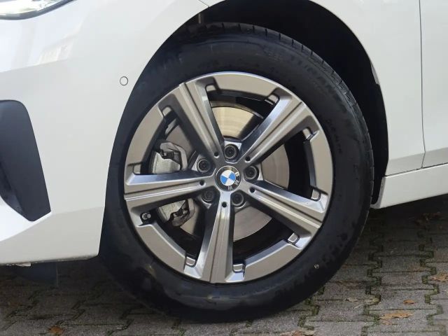 BMW 216 216i Active Tourer