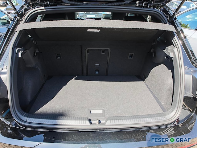 Volkswagen Golf 1.5 eTSI DSG