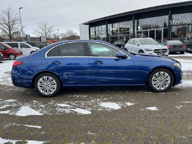 Mercedes-Benz C 200 C 200 d Sedan