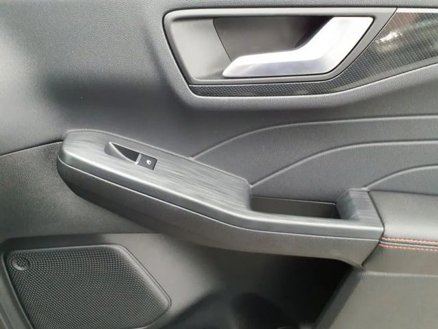 Ford Kuga Plug in Hybrid ST Line X