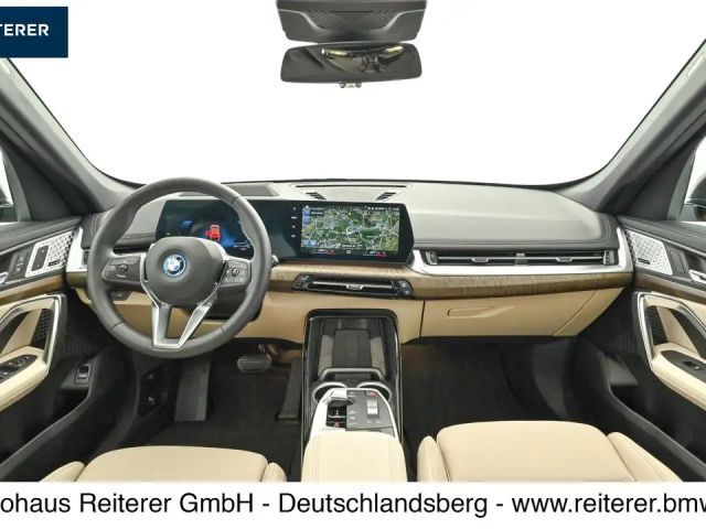BMW iX1 xDrive30