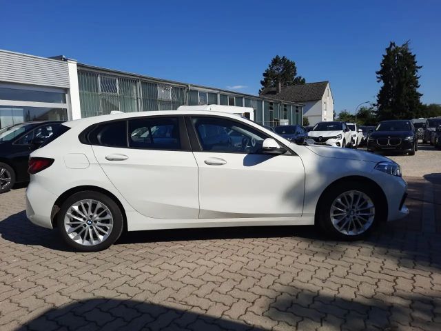 BMW 118 118i Advantage pakket Sedan