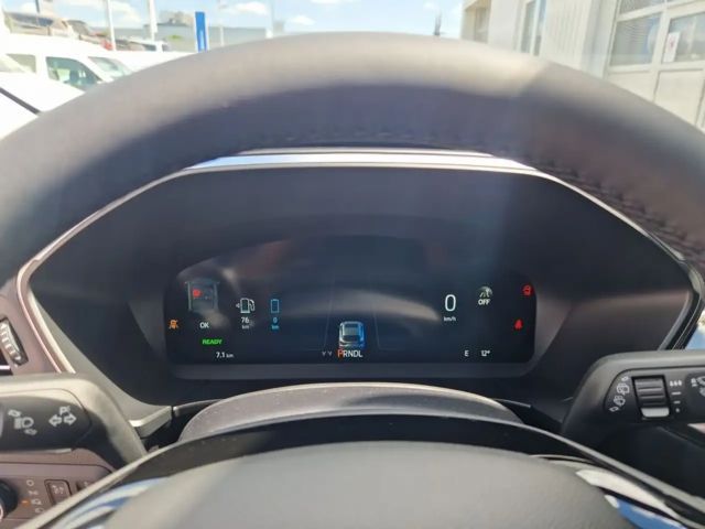 Ford Kuga Plug in Hybrid Titanium