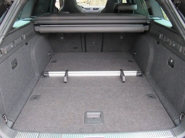 Skoda Superb 2.0 TSI 4x4 Combi Sportline