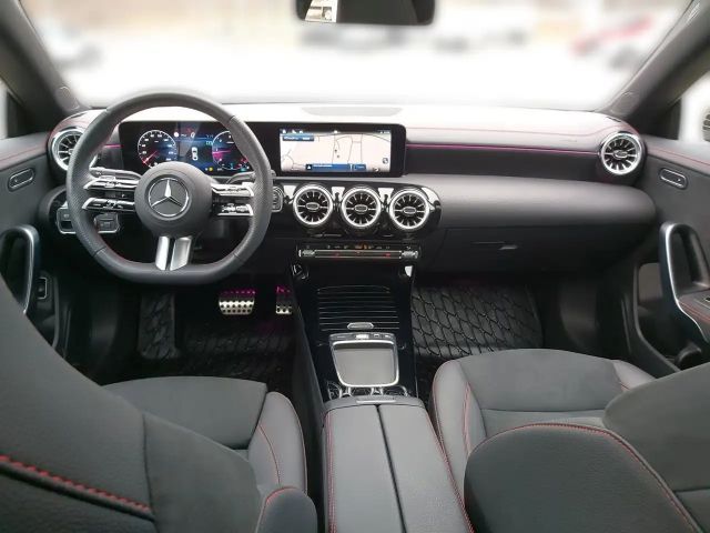 Mercedes-Benz CLA 200 AMG Line CLA 200 d Coupé