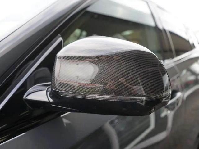 BMW X6 Individual M50i