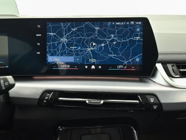 BMW 218 218d Active Tourer Luxury Line Sedan