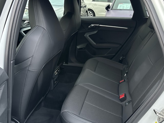 Audi A3 30 TFSI S-Line S-Tronic Sportback