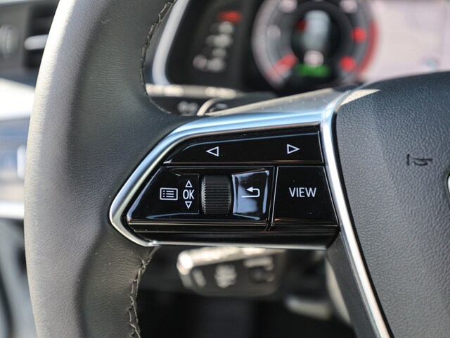 Audi A6 40 TDI Avant S-Tronic