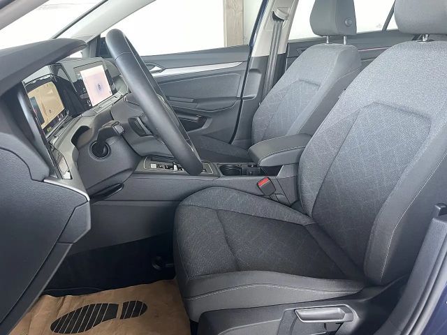 Volkswagen Golf DSG Life Plus