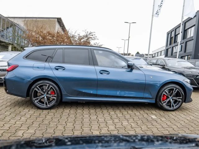 BMW 330 330e M-Sport Touring