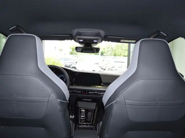 Volkswagen Golf 2.0 TDI DSG R-Line Variant