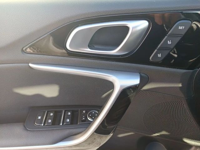 Kia XCeed Hybrid PHEV Platinum Edition