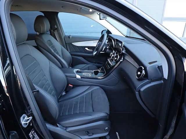 Mercedes-Benz GLC 200 4MATIC AMG Line GLC 200 d