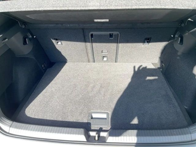 Volkswagen Golf 2.0 TSI GTI