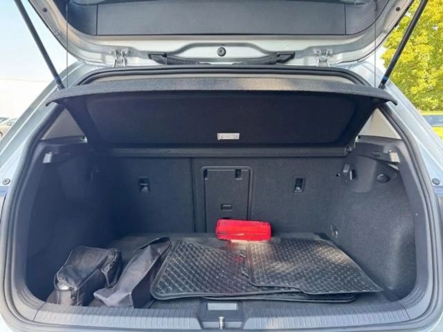 Volkswagen Golf 1.5 TSI Golf VIII Style