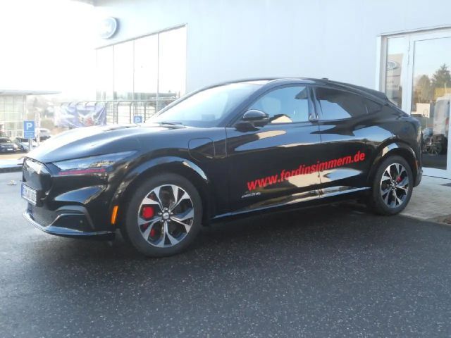 Ford Mustang Mach-E AWD