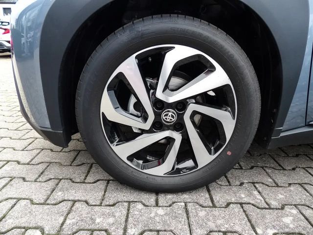 Toyota Aygo X 1.0 VVT-i Hatchback Team D