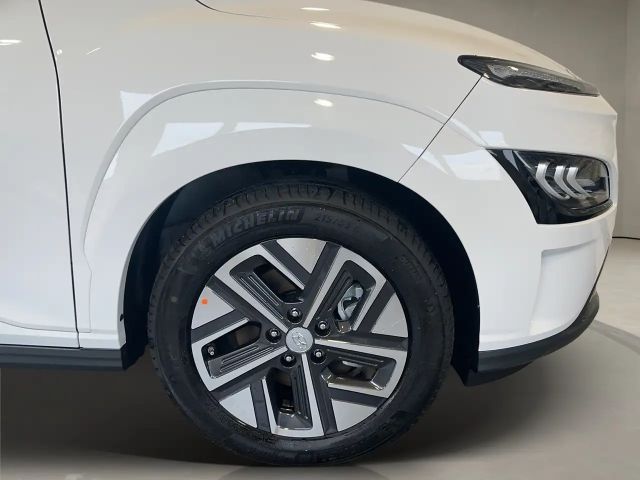 Hyundai Kona 2WD Electric Trend