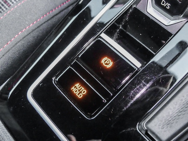 Volkswagen Golf 2.0 TSI DSG GTI