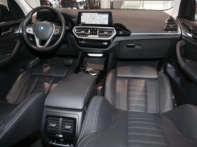 BMW X3 xDrive30e