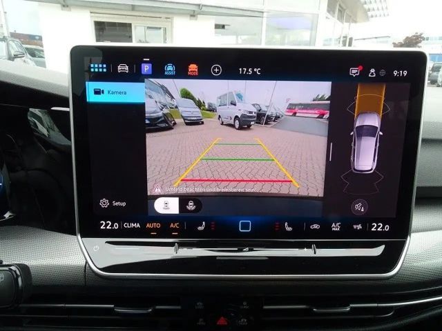 Volkswagen Golf 1.5 eTSI DSG