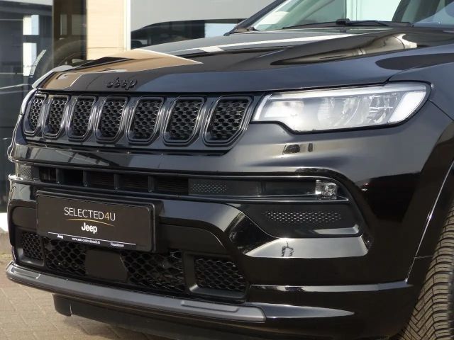 Jeep Compass Hybrid