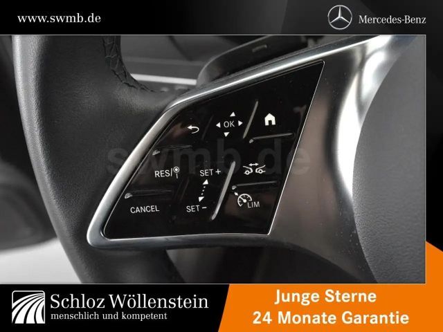 Mercedes-Benz B 180 Progressive