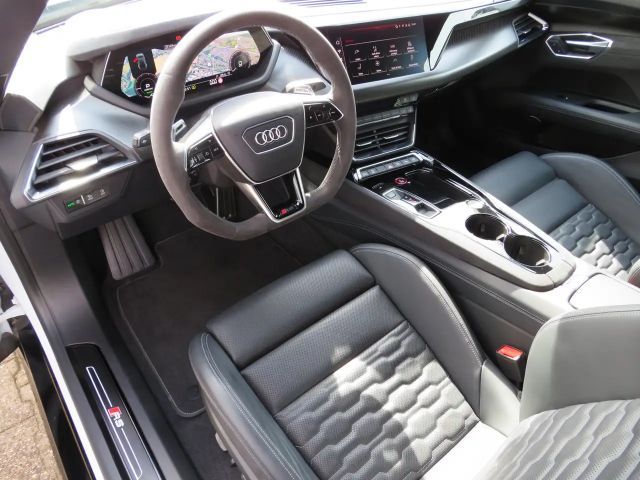 Audi RS e-tron GT Quattro