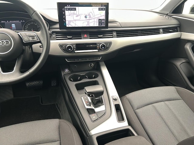 Audi A4 35 TFSI Avant S-Tronic