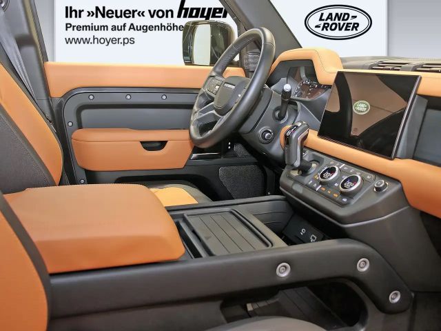 Land Rover Defender 110 D300