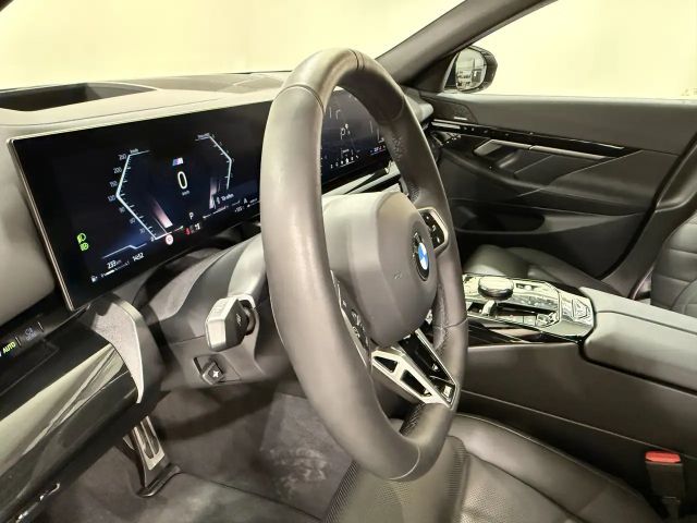 BMW 540 540d M-Sport Touring xDrive