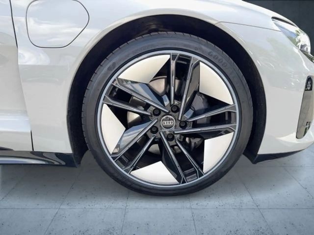 Audi e-tron GT Induvidual/Matrix/B&O/21''/Luf