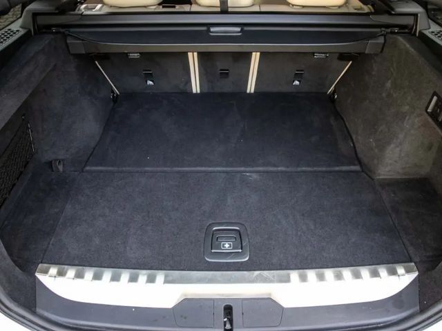 BMW 330 330e M-Sport Touring