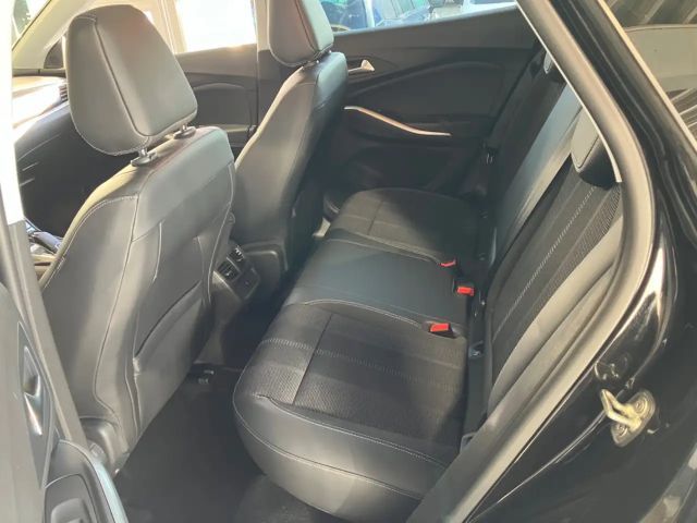 Opel Grandland X 1.2 Turbo