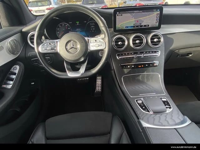 Mercedes-Benz GLC 200 AMG Line