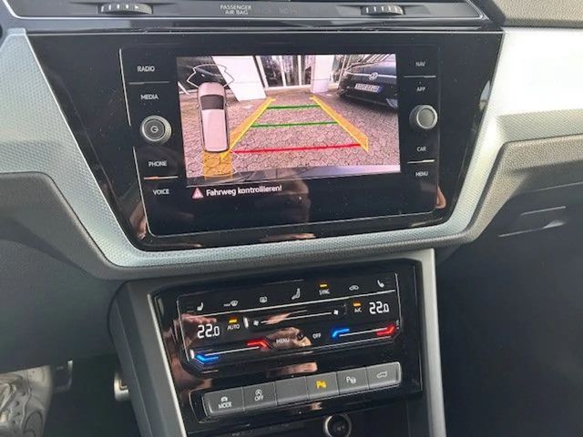 Volkswagen Touran Goal AHK, KAMERA